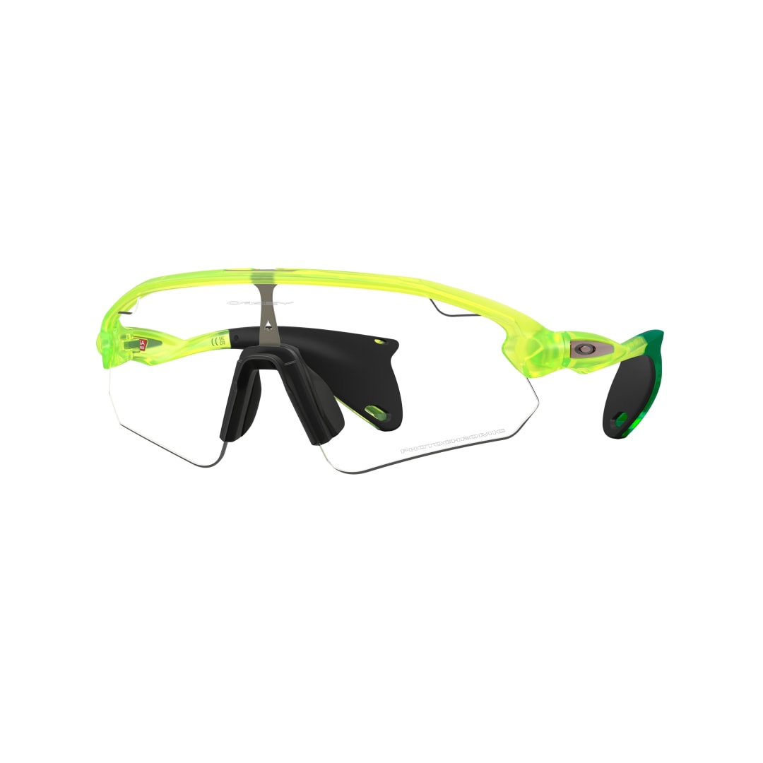 oakley-0oo9525 Uranio Mate - Transparente a negro iridium fotocromático