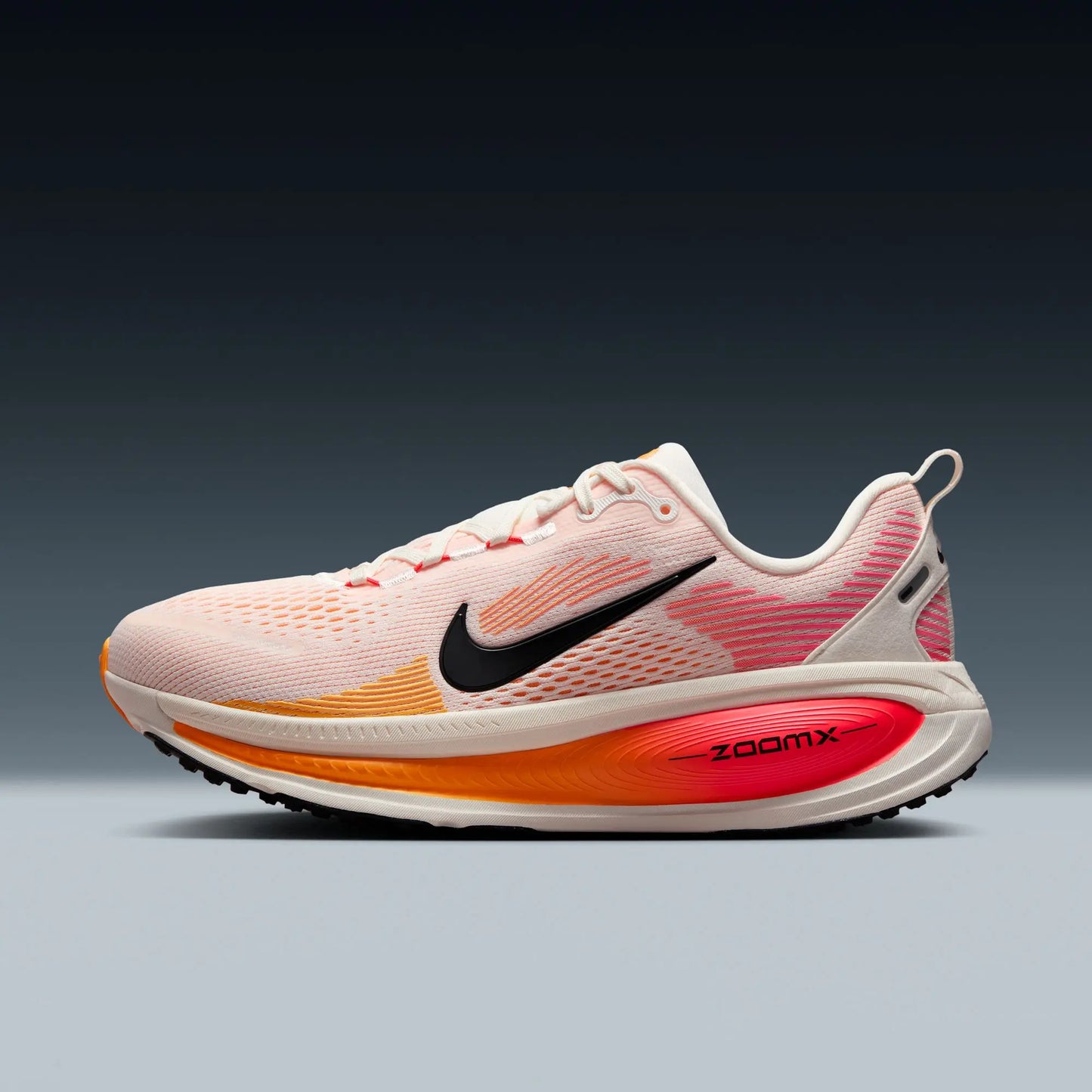 Nike Vomero 18 tenis para correr en pavimento para Mujer